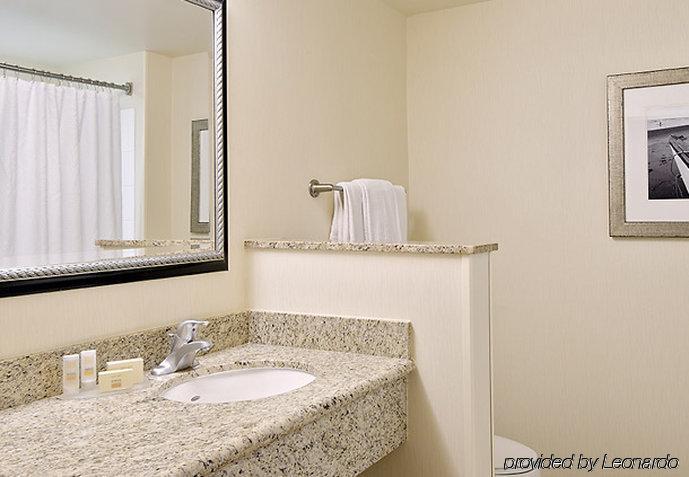Courtyard Fort Myers At I-75 And Gulf Coast Town Center Estero Bilik gambar